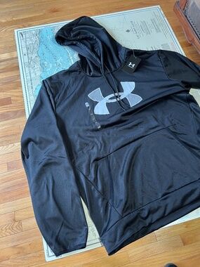 Under Armour Black Hoodie NWT